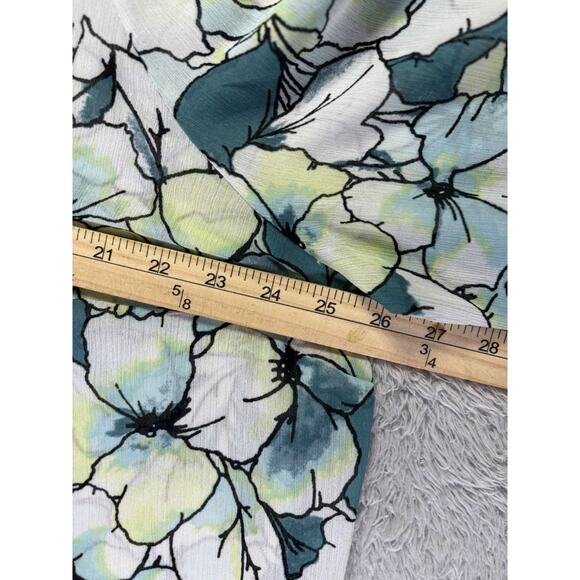 Catherines Top Women 1X Blue White Floral Short Sleeve Popover Lightweight Sheer - Picture 9 of 11